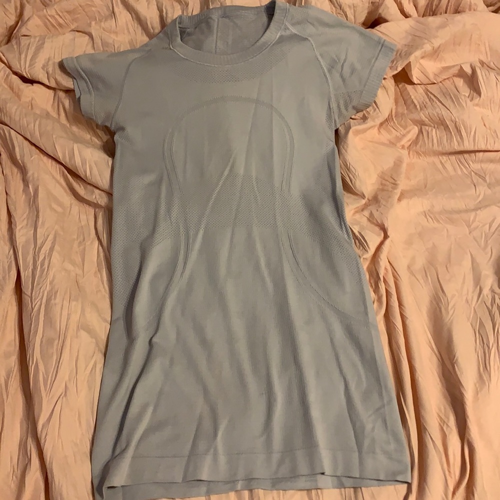 Lululemon swiftly tech shirt